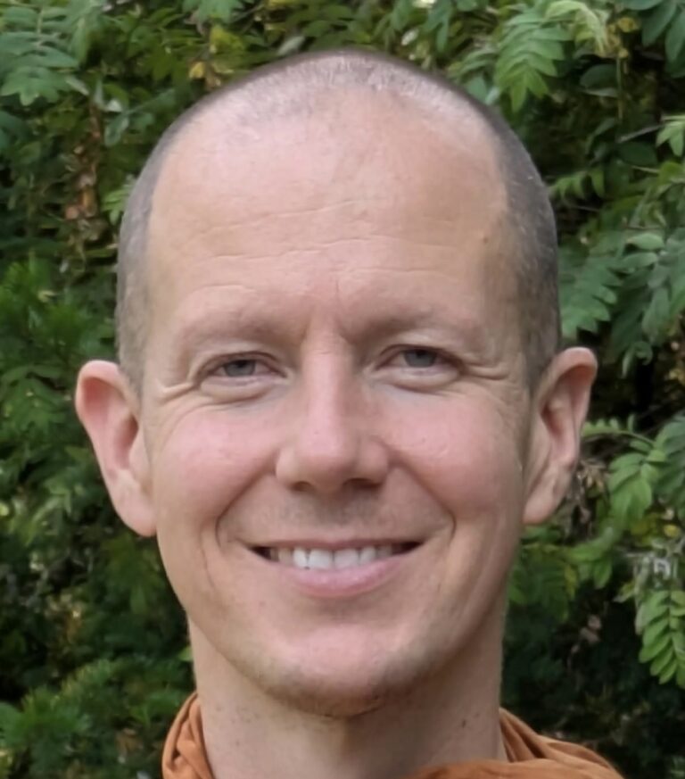 Niddaro Bhikkhu